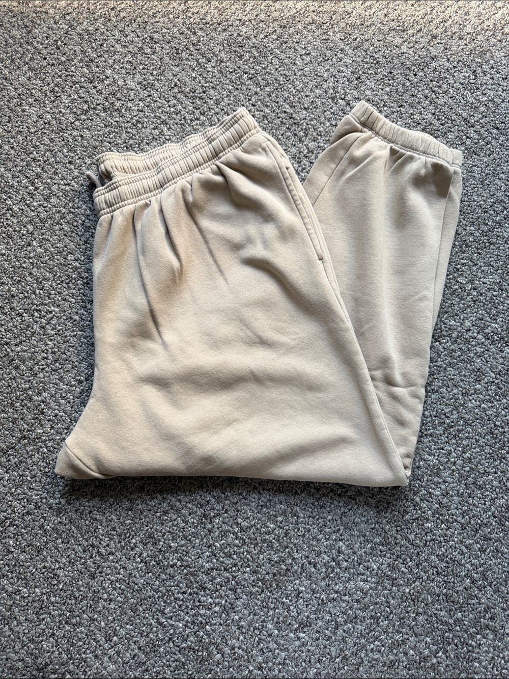 GAP Men's Sweatpants in Light Beige